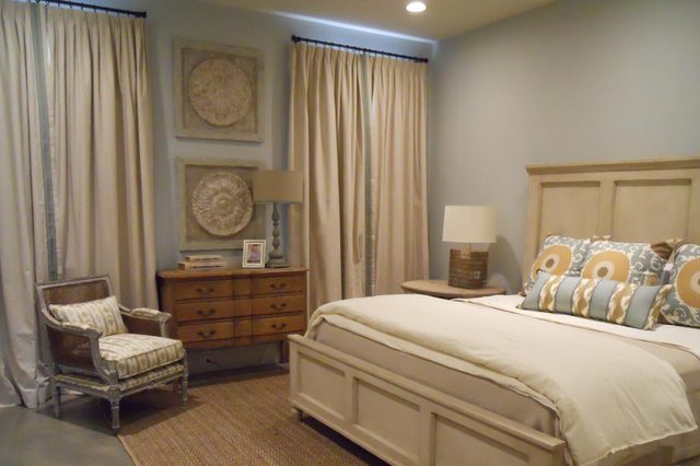 Guest bedroom inside a Clear Creek casita